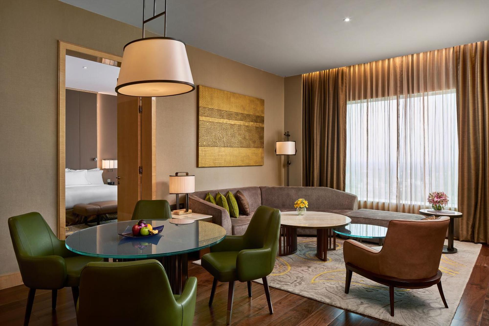 Conrad Pune Exterior foto